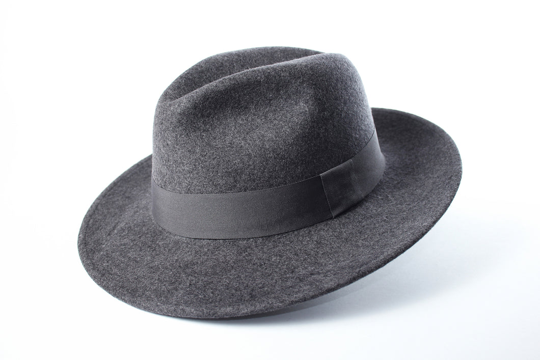 Fedora Gris invierno